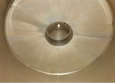 304L stainless steel tank 75 HL (7 500 litres) STAI