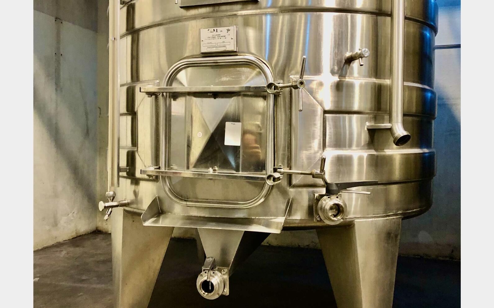 304L stainless steel tank 40 HL (4 000 litres) STAI