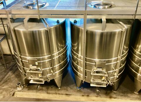 Cuve inox 304L 75 HL (7 500 litres) STAI