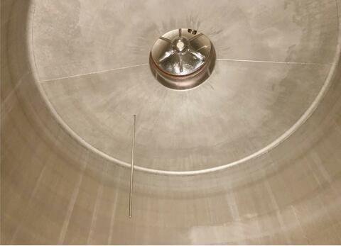 304L stainless steel tank - Cylindrical  - Vertical on legs