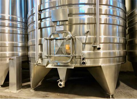 304L stainless steel tank - Cylindrical  - Vertical on legs