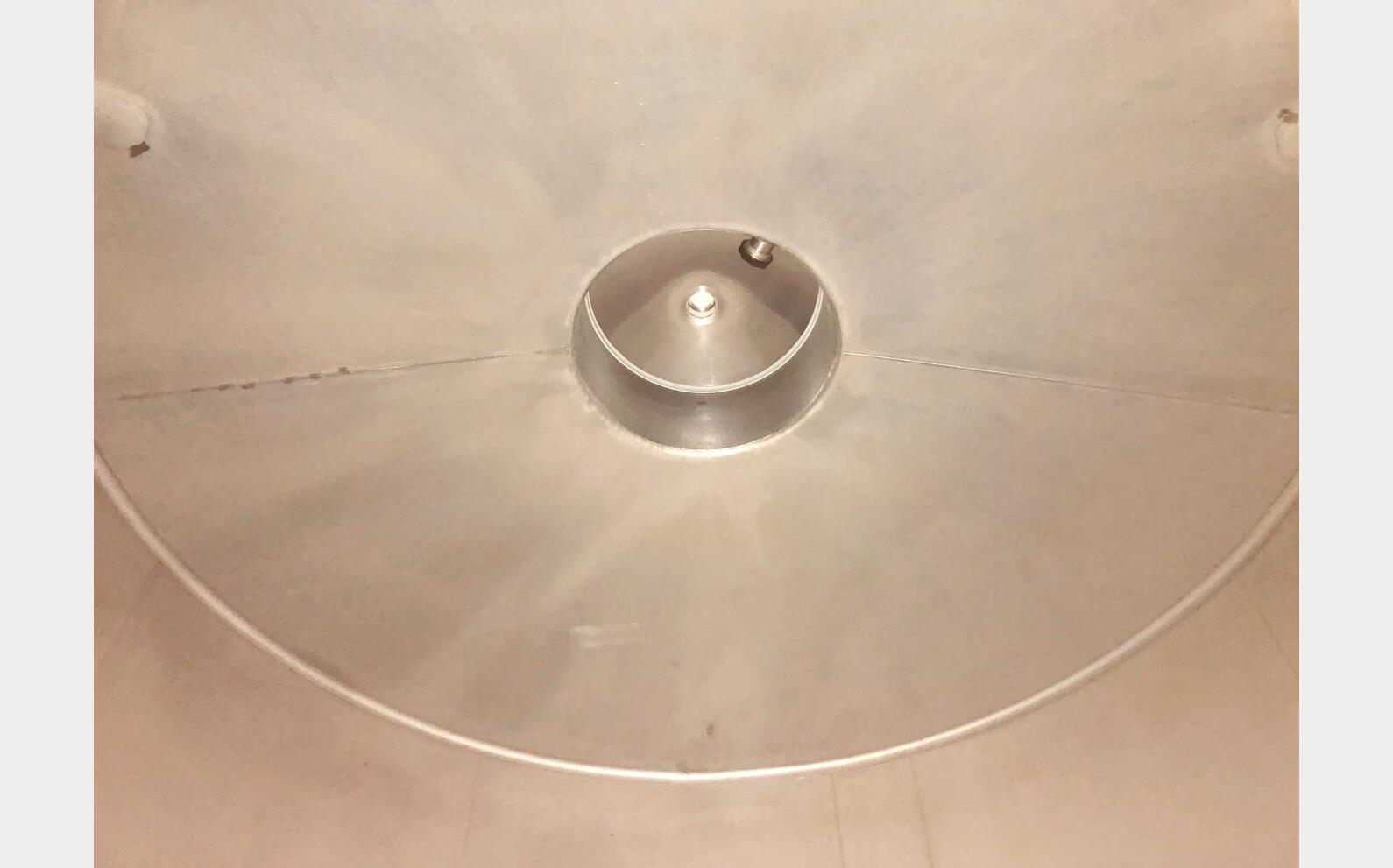 Cuve inox 304L 120 HL (12 000 litres) STAI