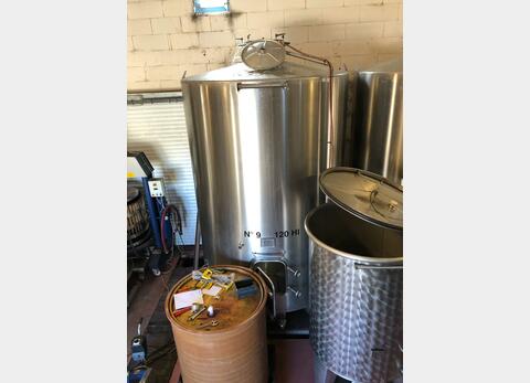 Stainless steel tank 120 HL (12 000 liters)