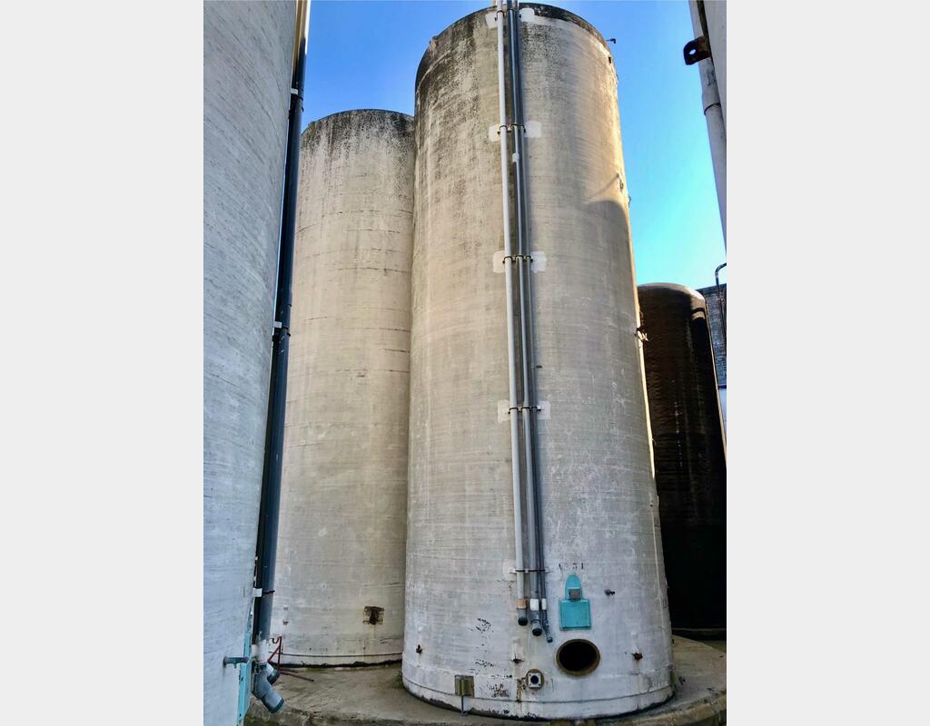 Fiberglass tank - Storage