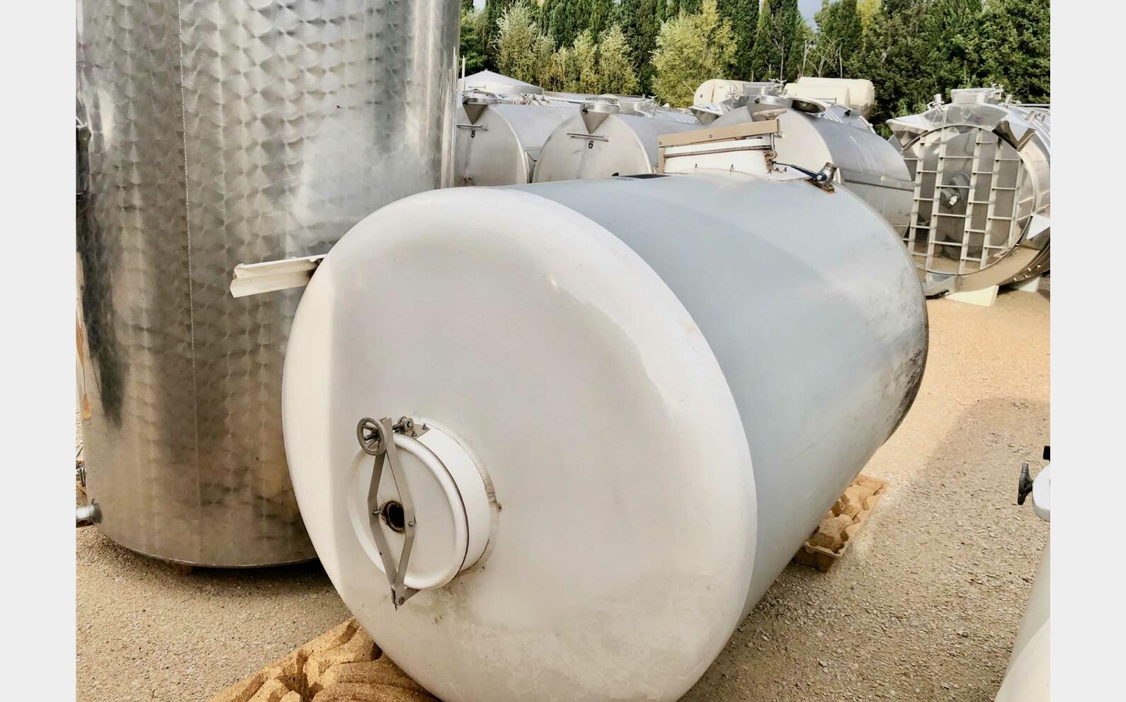 Fiber tank 45 HL (4 500 liters)