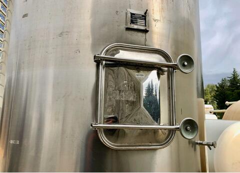 Stainless steel tank