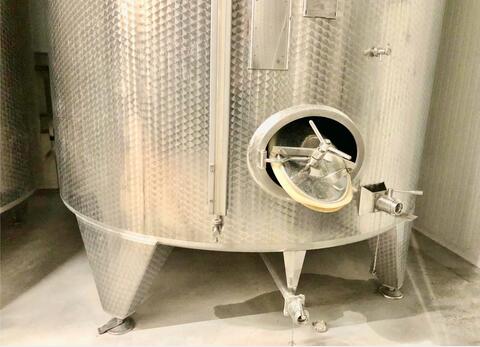 Cuve inox 304 - Sur pieds 250 HL (25 000 litres) LETINA