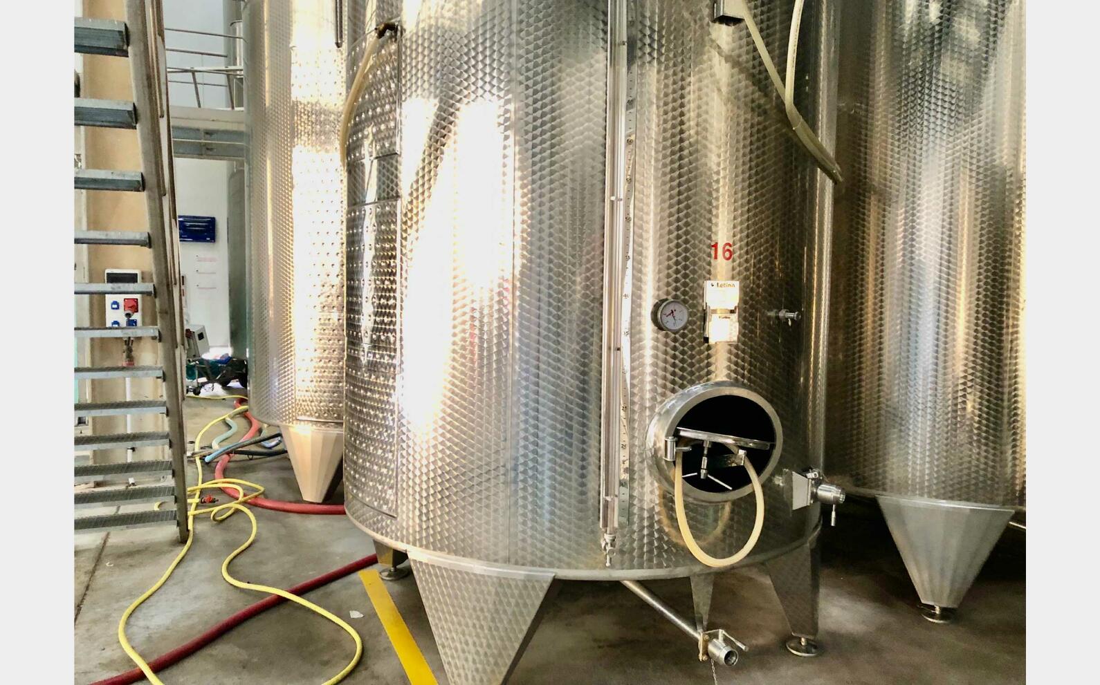 Cuve inox - Thermor&eacute;gul&eacute;e 130 HL (13 000 litres) LETINA