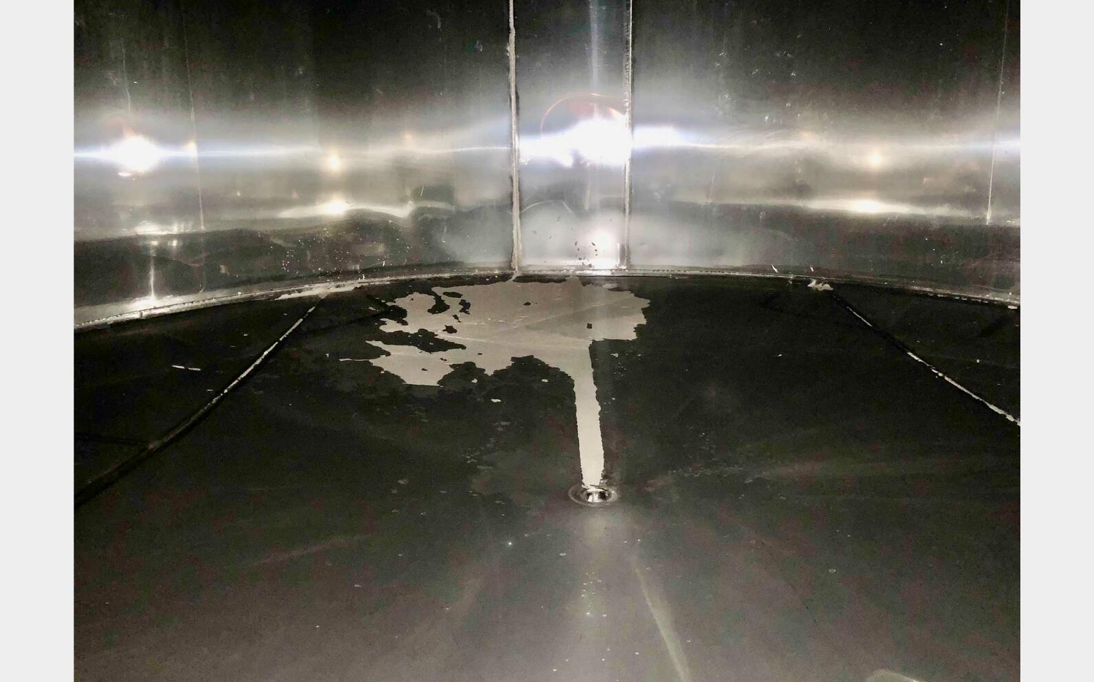 Stainless steel tank 250 HL (25 000 litres) LETINA