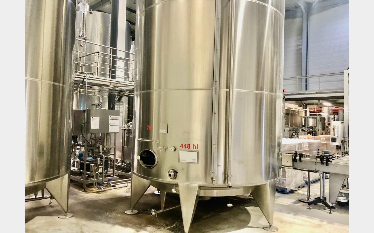 Cuve inox - Stockage 448 HL (44 800 litres) TEC INOX