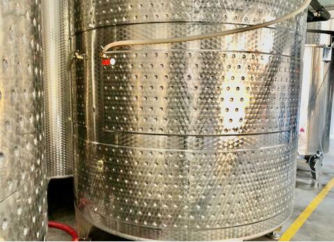 Stainless steel tank - Temperature controlled 130 HL (13 000 litres) LETINA