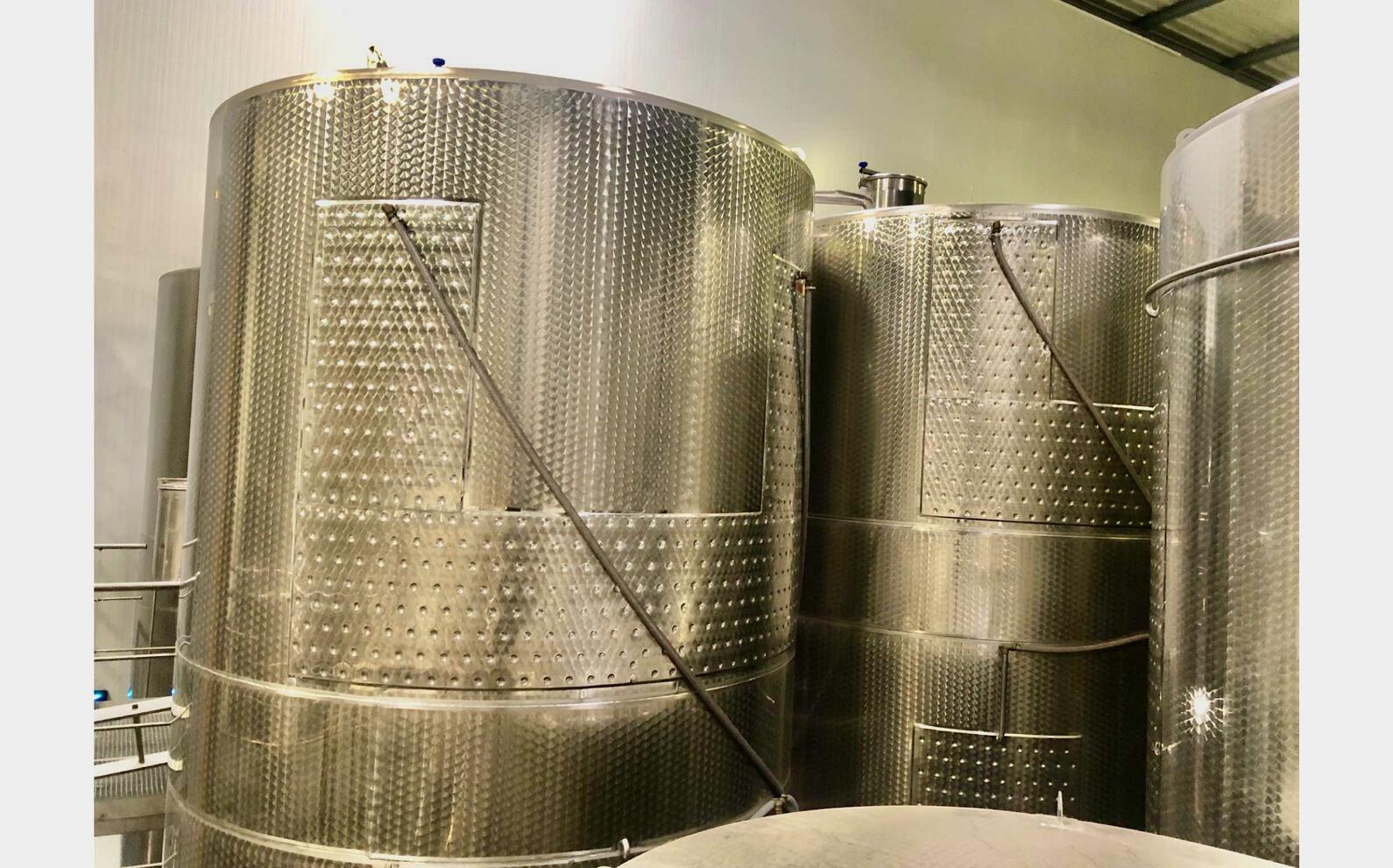 Cuve inox - Thermor&eacute;gul&eacute;e 250 HL (25 000 litres) LETINA