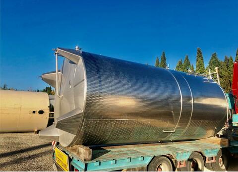 Stainless steel tank - Temperature controlled 250 HL (25 000 litres) LETINA