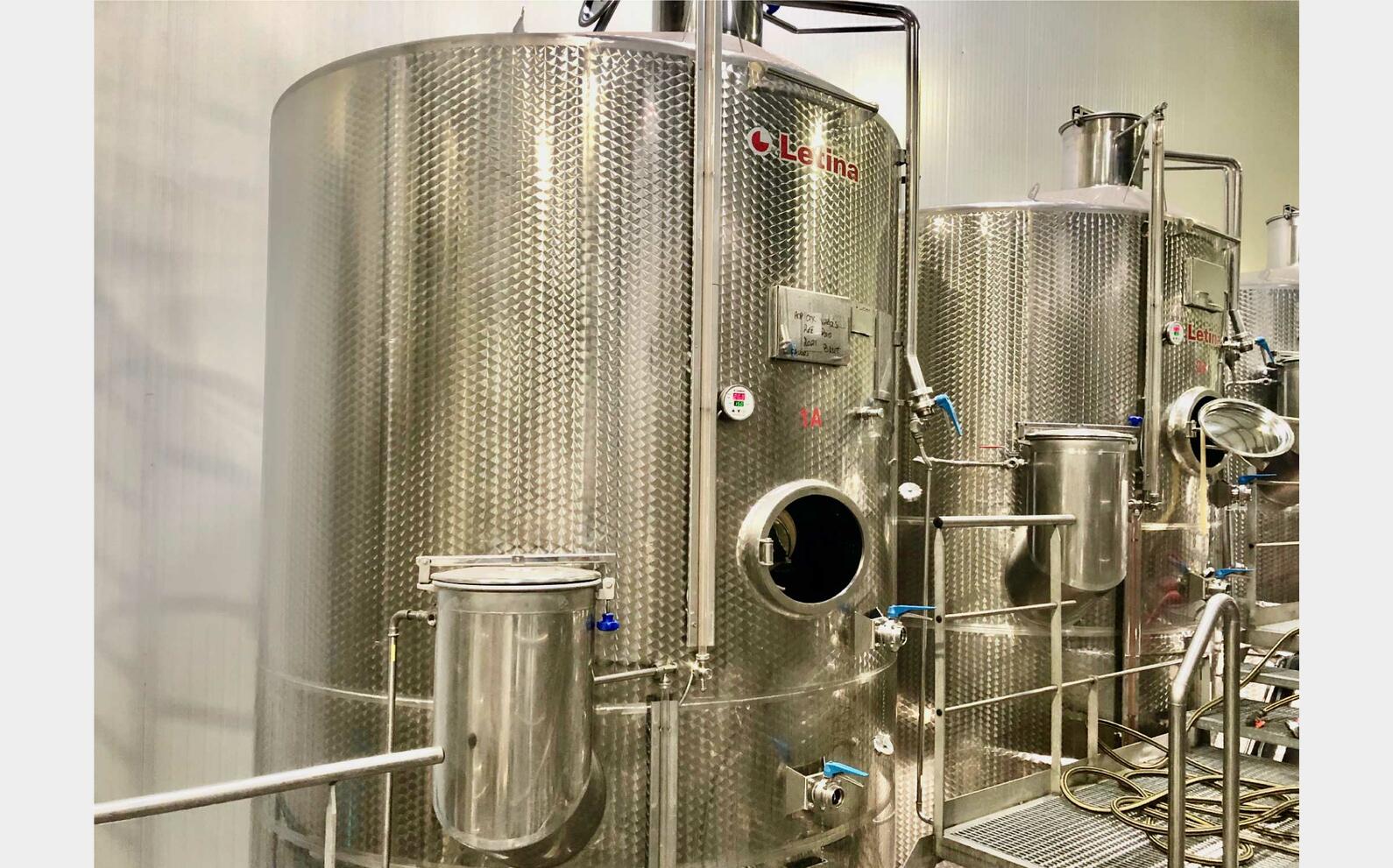 Cuve inox - Thermor&eacute;gul&eacute;e 250 HL (25 000 litres) LETINA