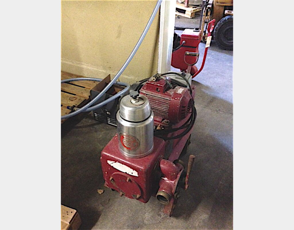 Pompe &agrave; piston