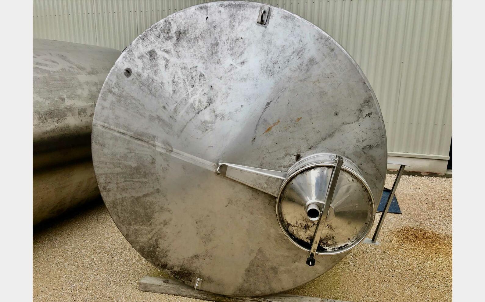 Cuve inox - Fond plat 80 HL (8 000 litres) DRABRIGEON