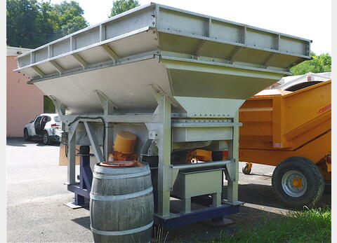 conquet vibrant  VASLIN BUCHER Volume : 80 hls (8000 litres)