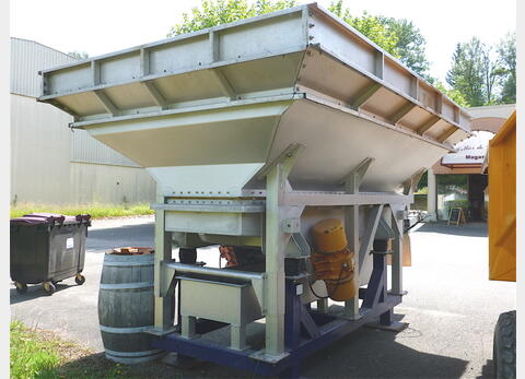 conquet vibrant  VASLIN BUCHER Volume : 80 hls (8000 litres)