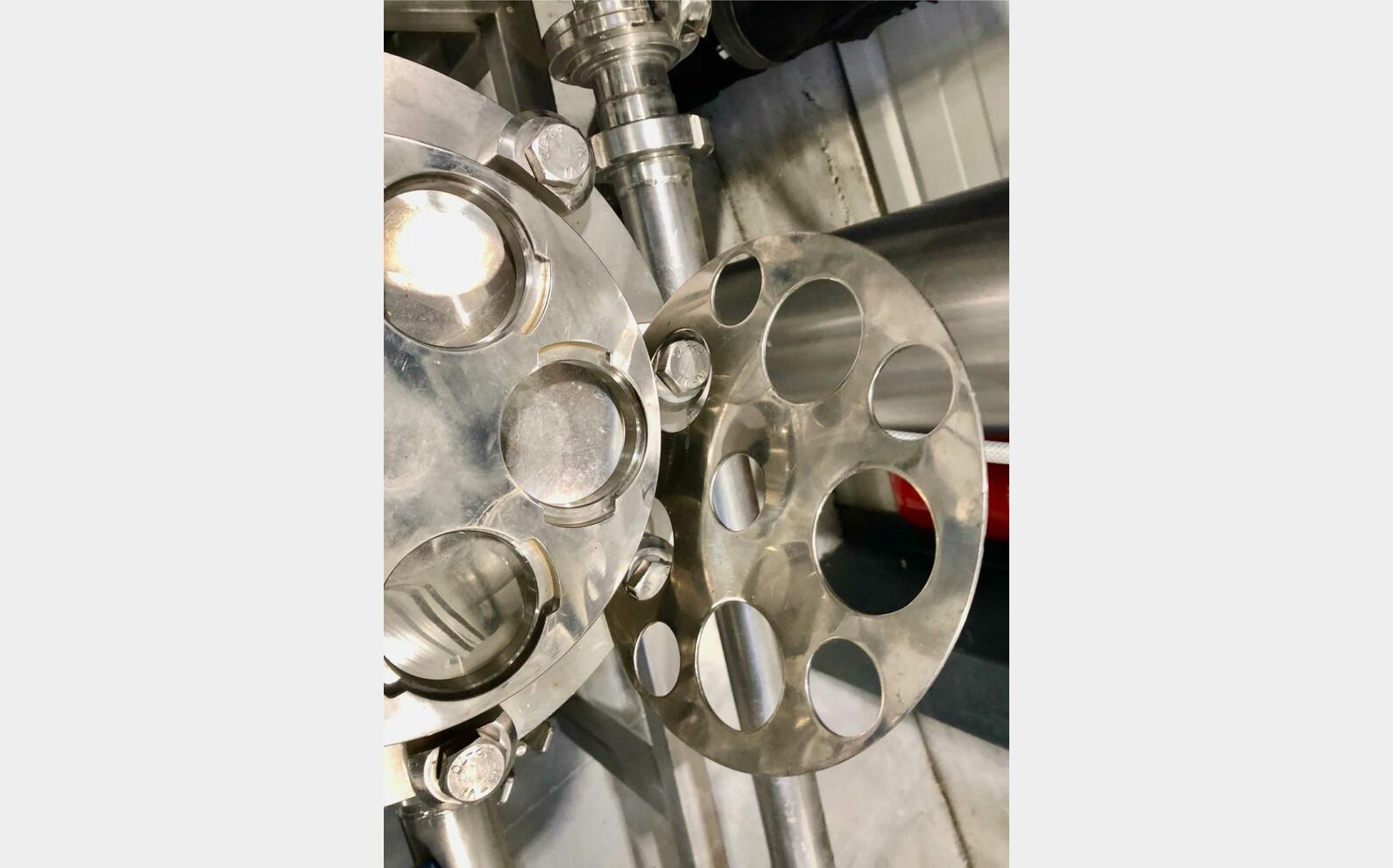 Filtration paddle