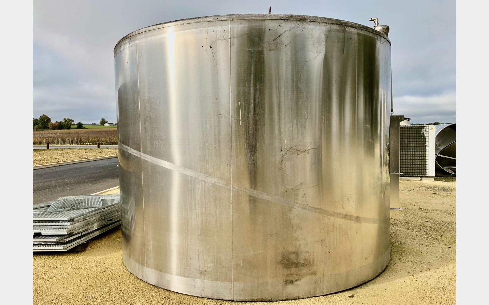 Stainless steel tank 150 HL (15 000 litres) MANGEARD