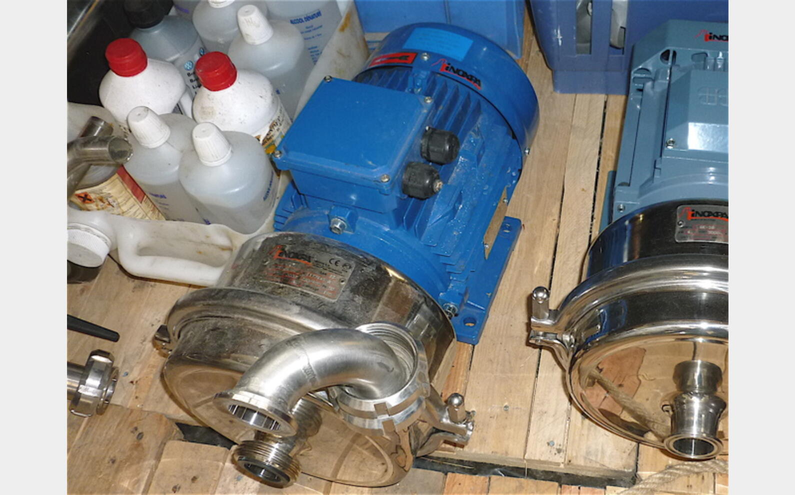 Pompe centrifuge INOX 316L Ann&eacute;e : 2013