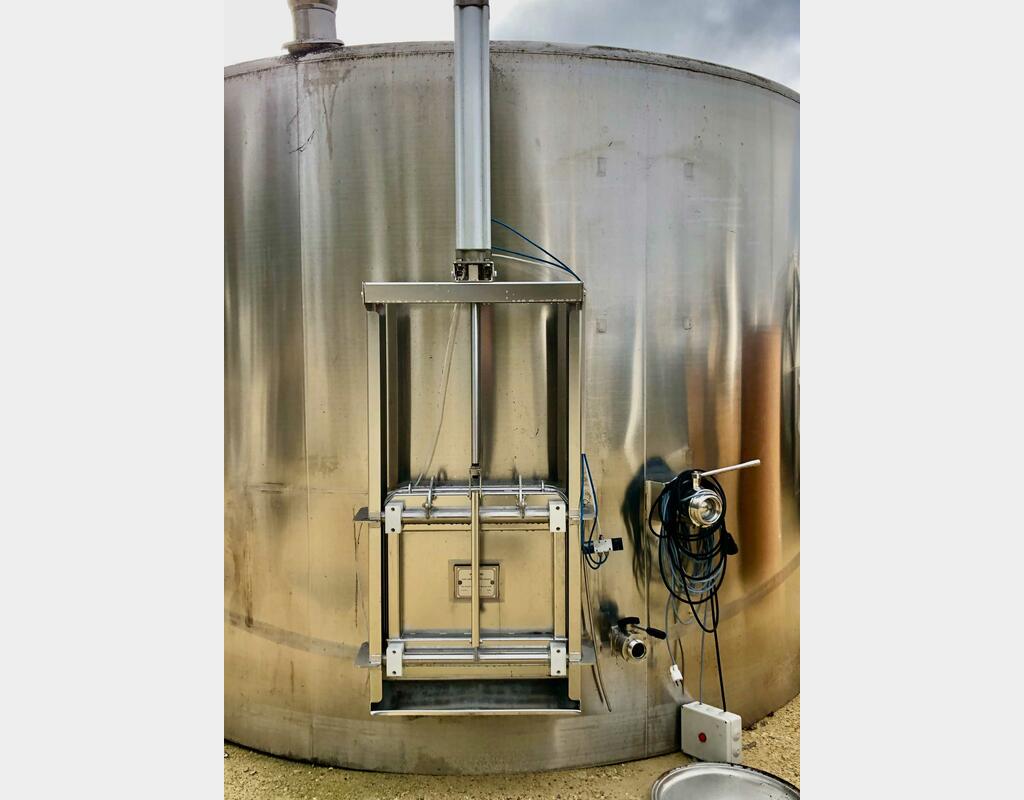 Stainless steel tank - Storage