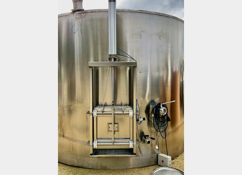 Cuve inox 304 fond inclin&eacute; &agrave; 30% 150 HL (15 000 litres) MANGEARD