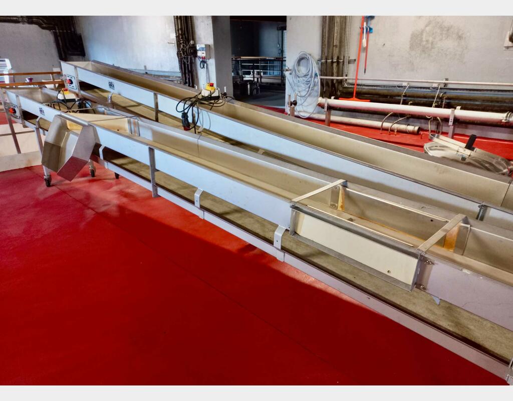 Tapis convoyeur 8,98 M (8 980 mm) AMOS