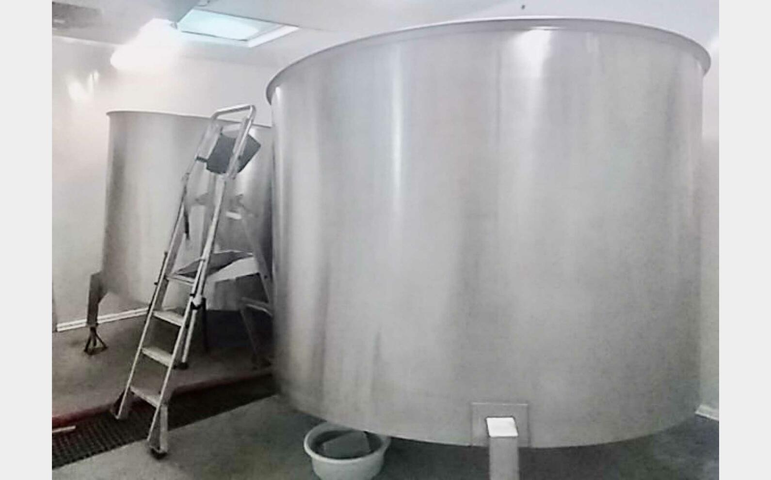 Stainless steel tank 50 HL (5 000 litres)