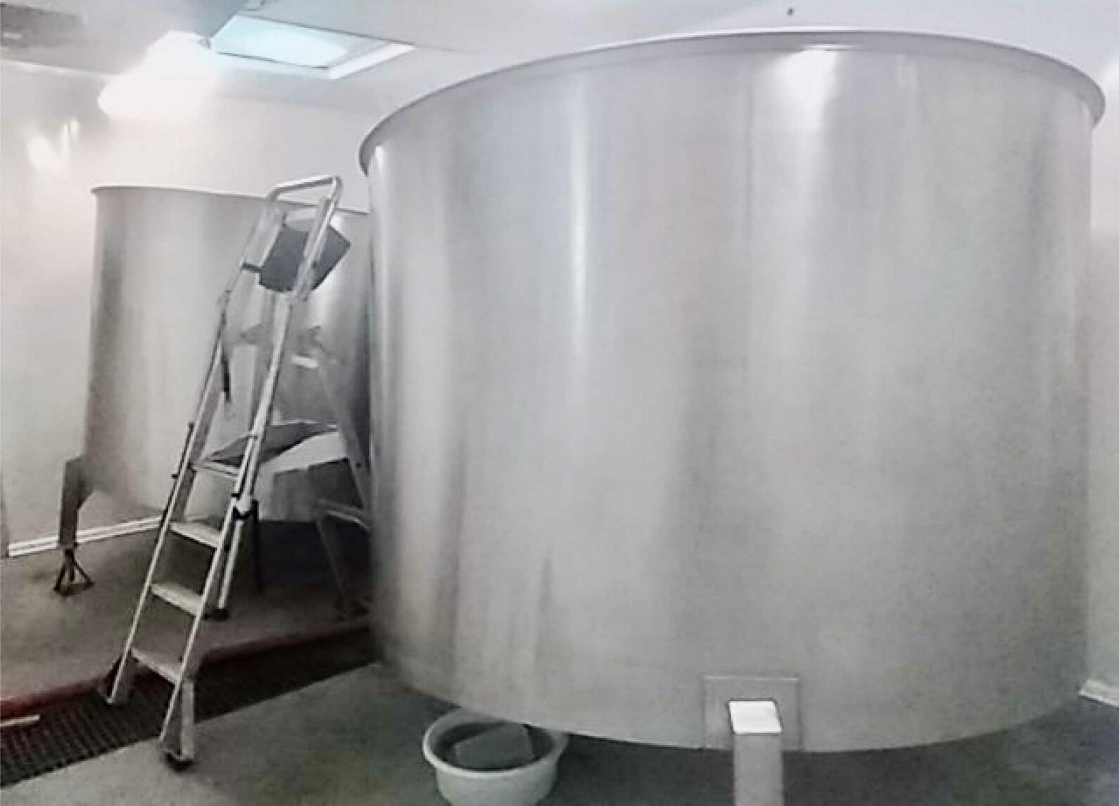 Stainless steel tank