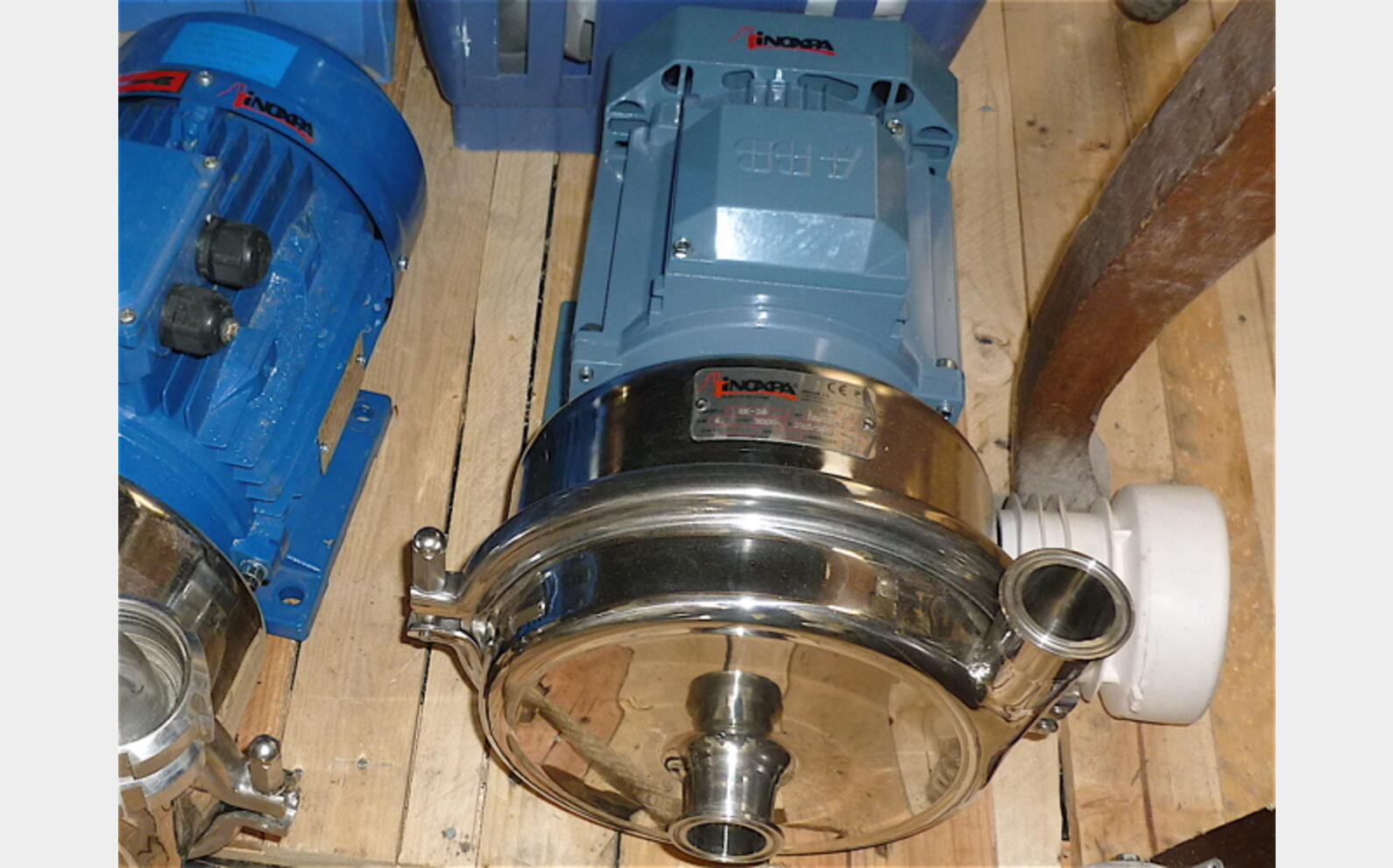 Pompe centrifuge INOX 316L MATERIEL NEUF Ann&eacute;e : 2013