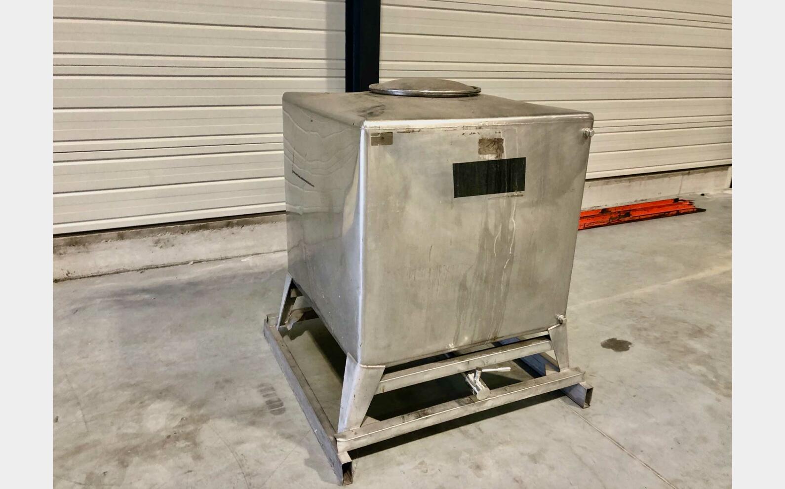 Stainless steel container Kronen 10 HL (1 000 liters) 3C