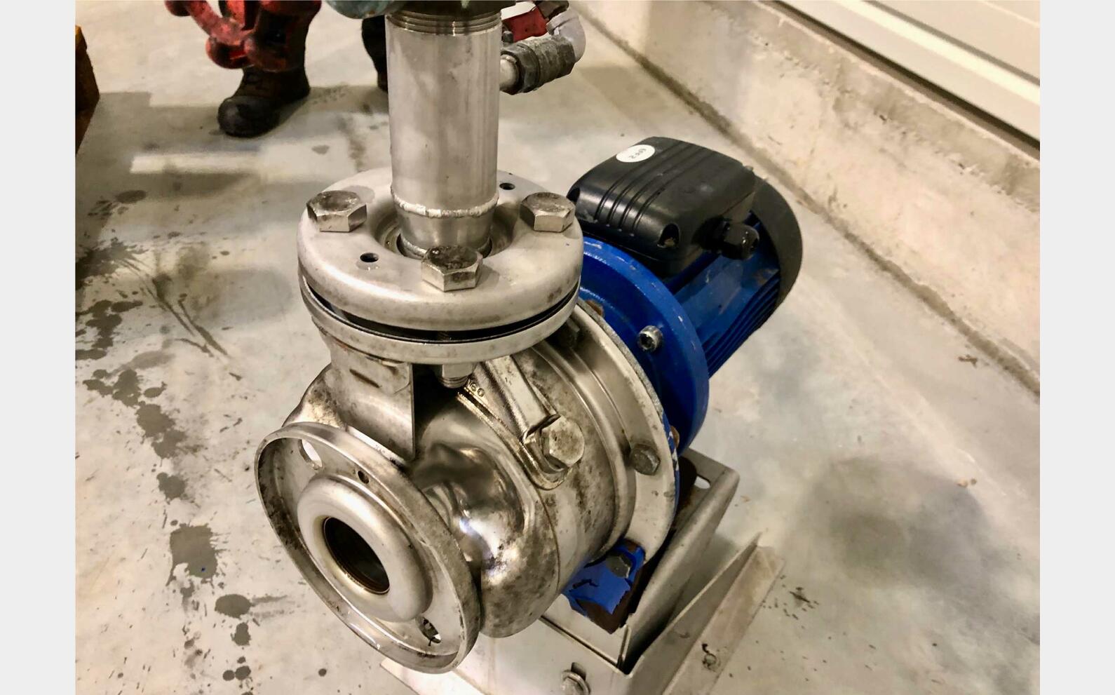 Centrifugal pump