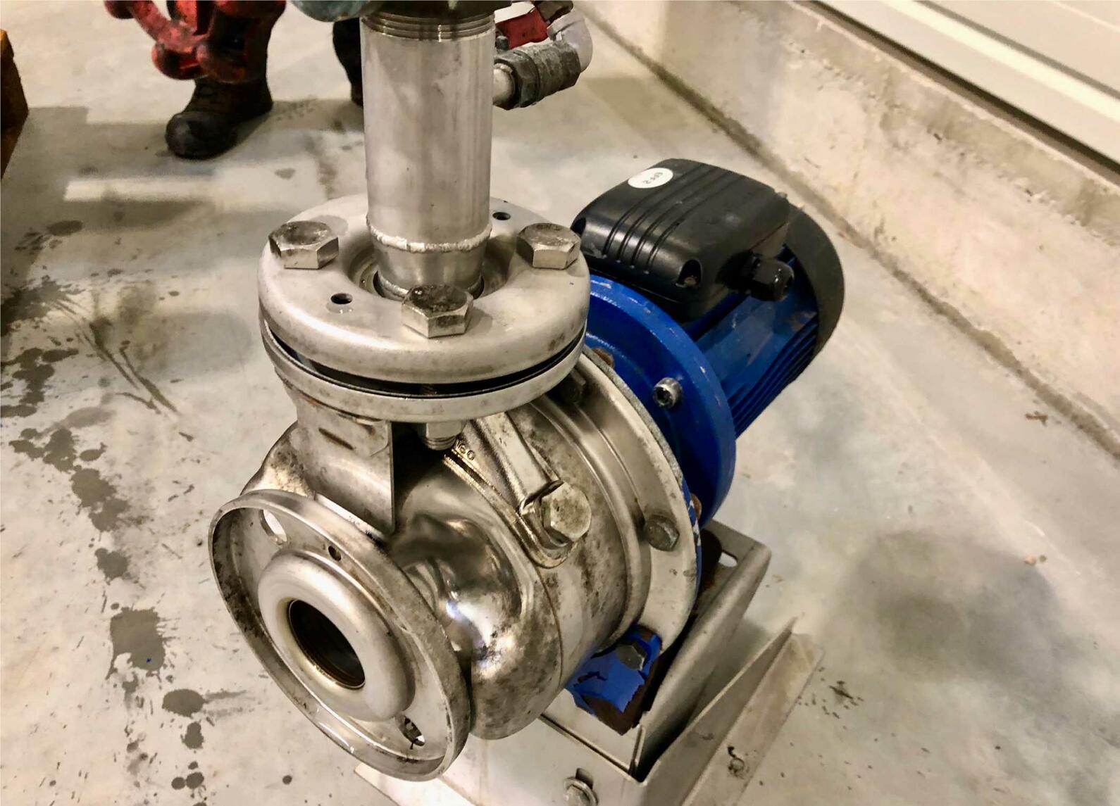 Centrifugal pump