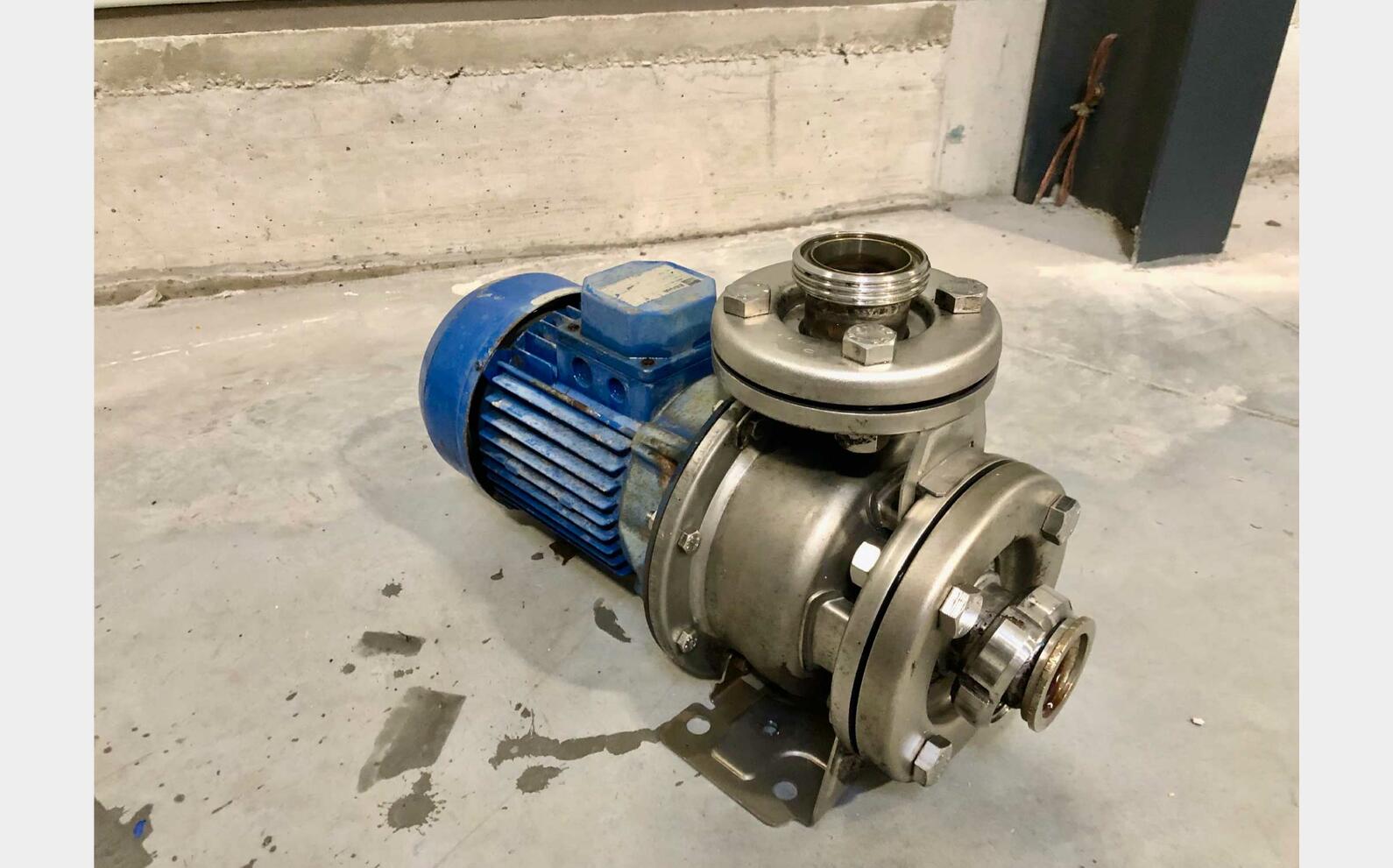 Centrifugal pump