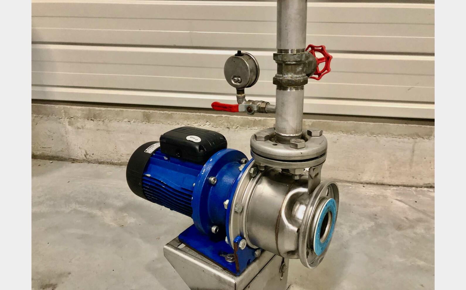 Centrifugal pump