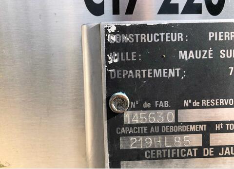 Stainless steel tank 304L 220 HL (22 000 litres) PIERRE GUERIN