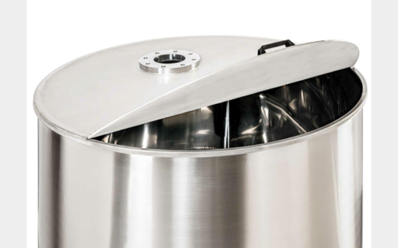 Stainless steel tanks - MTLM From 4.60 HL (460 liters) to 20 HL (2000 liters) ARSILAC