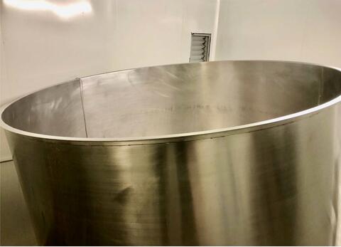 Stainless steel tank 50 HL (5 000 litres)