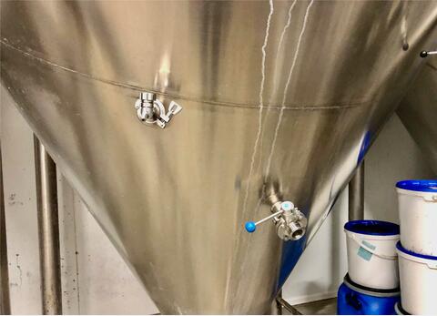 Stainless steel tank - Cylindro conical 110 HL (11 000 litres) PSS
