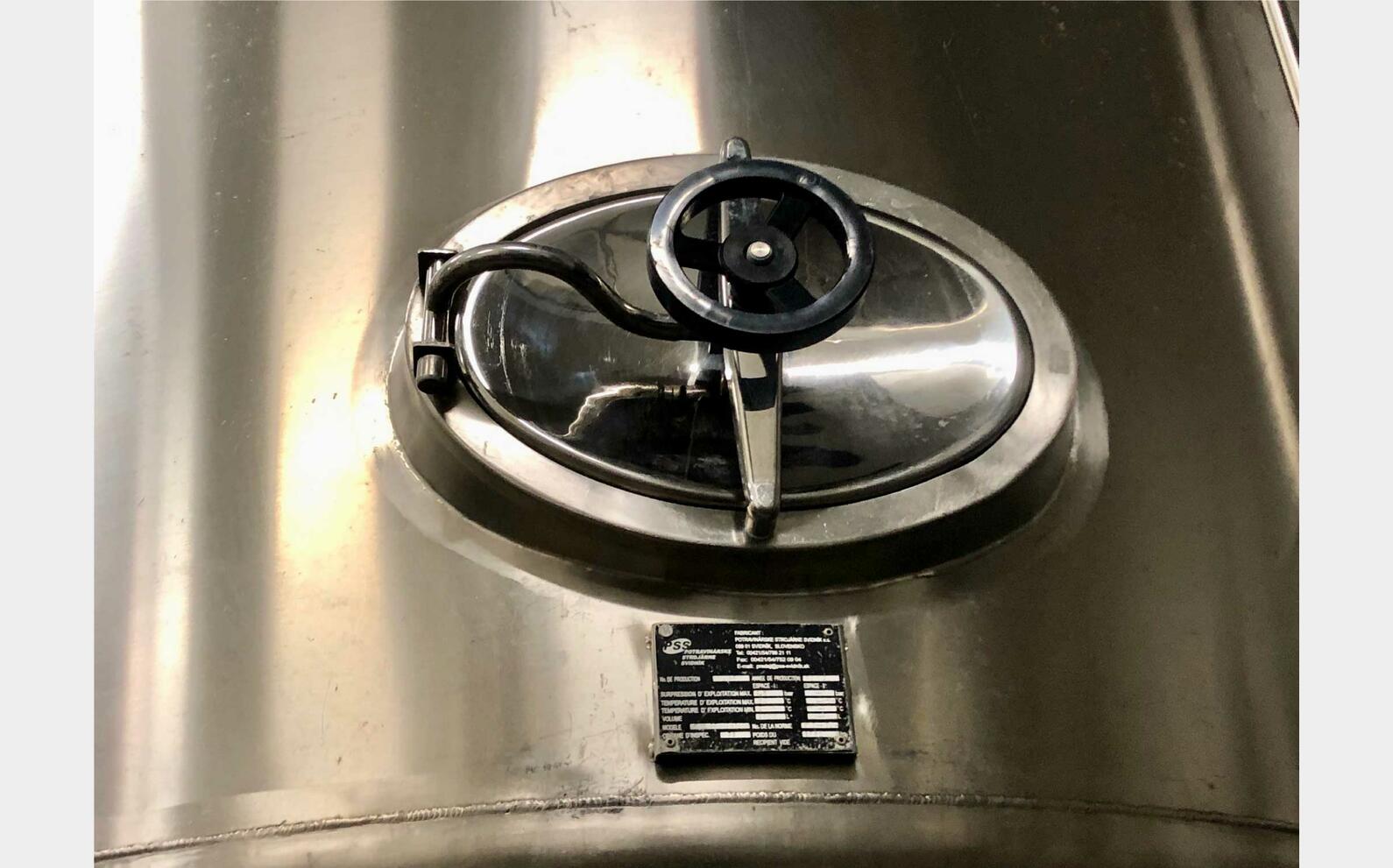 Stainless steel tank - Cylindro conical 110 HL (11 000 litres) PSS