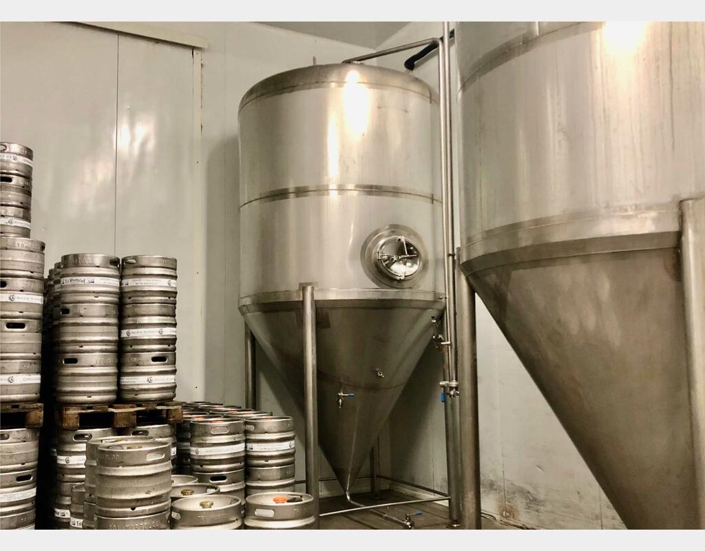 Stainless steel tank