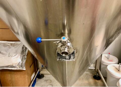 Cuve de garde inox - Cylindro conique 60 HL (6 000 litres) PSS