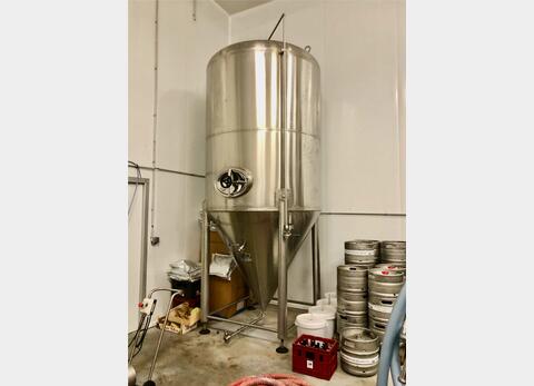 Stainless steel tank