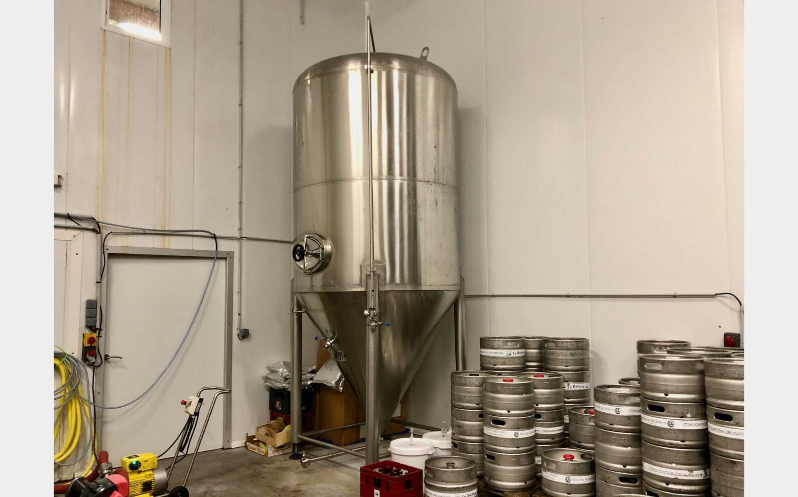 Cuve de garde inox - Cylindro conique 60 HL (6 000 litres) PSS