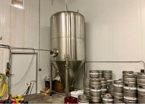 Cuve de garde inox - Cylindro conique 60 HL (6 000 litres) PSS