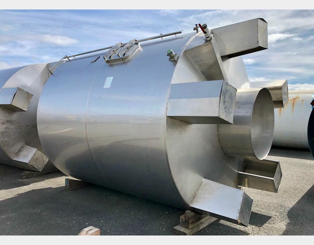 Cuve inox 304L - Fond plat 200 HL (20 000 litres)