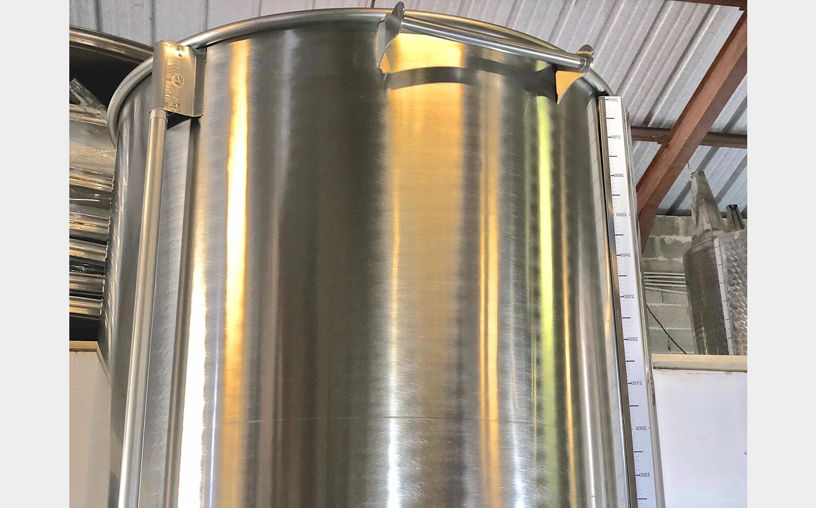 Cuve inox 304 - SPABP2800 28 HL (2800 Litres) ARSILAC