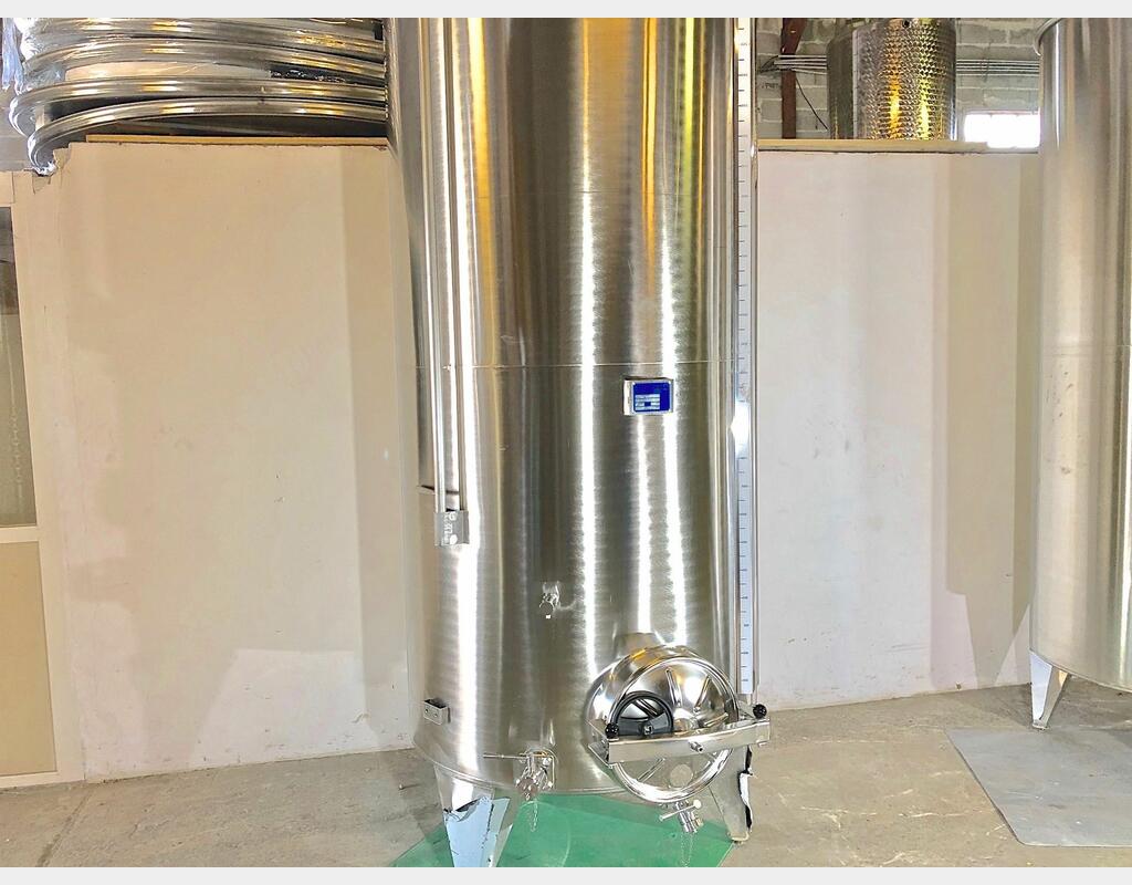 Stainless steel tank 304 - SPABP2800 28 HL (2800 Litres) ARSILAC