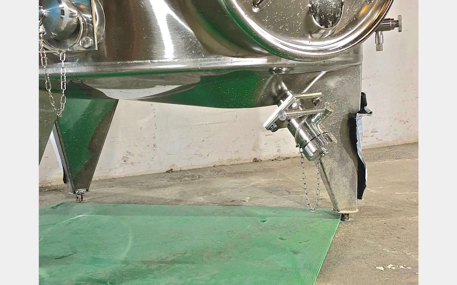 Stainless steel tank 304 - SPABP2800 28 HL (2800 Litres) ARSILAC